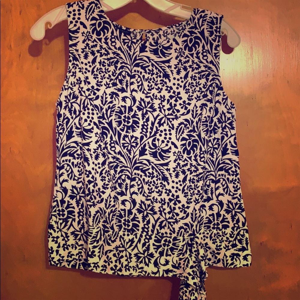 floral women’s top